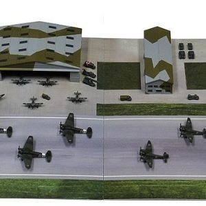 1/700 WWII German Air Force Base