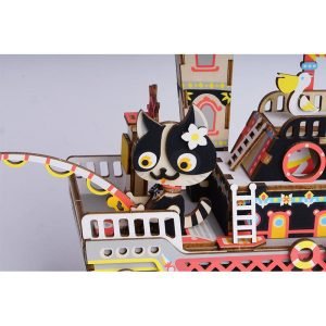 Alternative view of Fishing Kitty